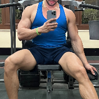 MUSCLES FANTASIES
